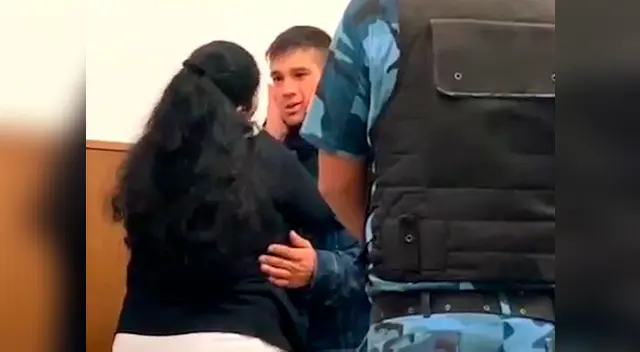 La mamá pidió permiso durante el juicio para acercarse al asesino de su hijo