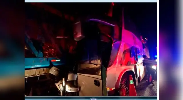 Accidente dejó un muerto y 38 heridos en Ancash