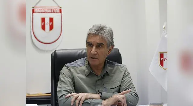 Fue muy crítico Fue muy crítico