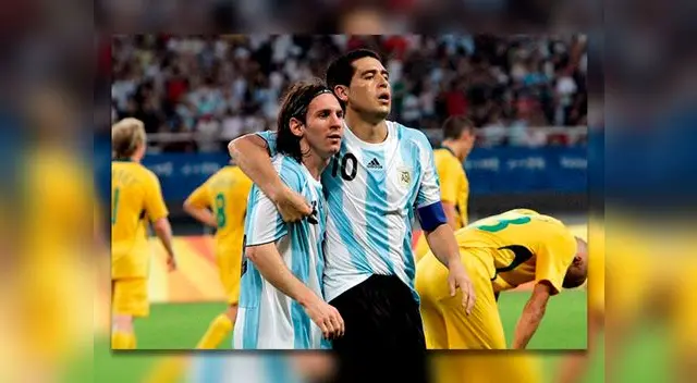 Riquelme y Messi cumplen años el mismo día