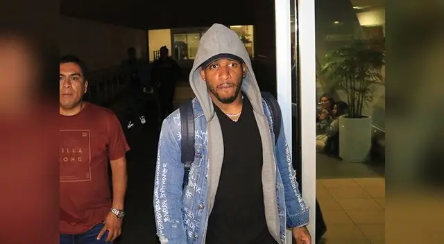 Estos días Jefferson Farfán se hará exámenes en Lima