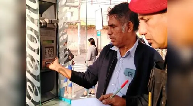 Su mano quedó atascada por más de tres horas