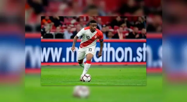 Jefferson Farfán estará alejado de las canchas varios meses Jefferson Farfán estará alejado de las canchas varios meses