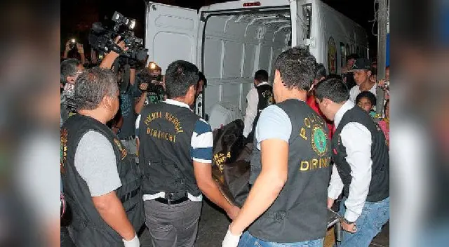 Hombre es acribillado en un parque