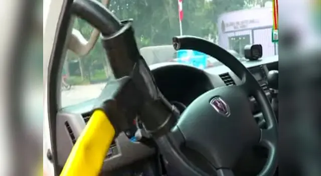 Malhechores intentaron llevarse vehículo en Surco Malhechores intentaron llevarse vehículo en Surco