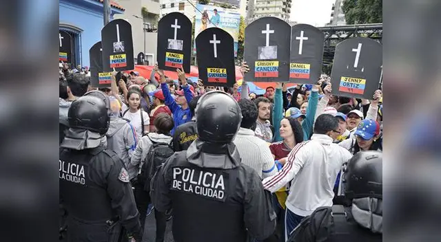 Gobierno de Nicolás Maduro habría ejecutado a miles de venezolanos