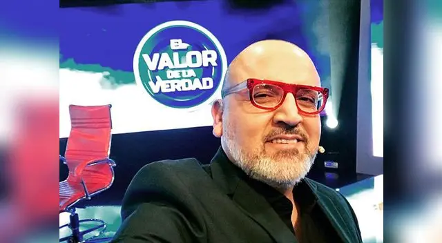 Beto Ortiz también se suma a la fiebre del fútbol