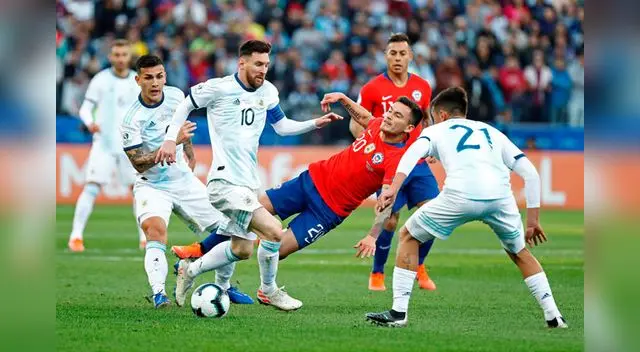 Argentina y Chile miden fuerzas por ganar el tercer puesto en la Copa América 2019. FOTO: EFE Argentina y Chile miden fuerzas por ganar el tercer puesto en la Copa América 2019. FOTO: EFE