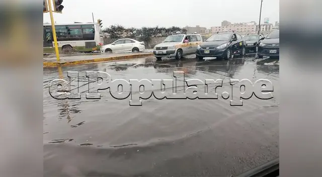 Registran gigantesco aniego en el distrito del Rímac Registran gigantesco aniego en el distrito del Rímac