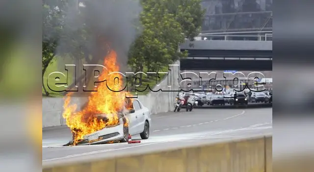 Se restringe el tránsito Se restringe el tránsito