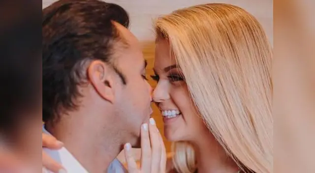 La empresaria Brunella Horna colgó una fotografía donde muestra un hermoso anillo en su mano