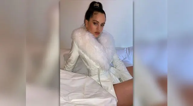 Rosalía causa indignación por lucirse con abrigos de piel de zorro y cordero