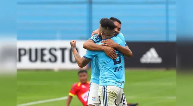  Cristian Palacios  marcó un 'Hat Trick' portero Joel Pinto. FOTO: LIBERO