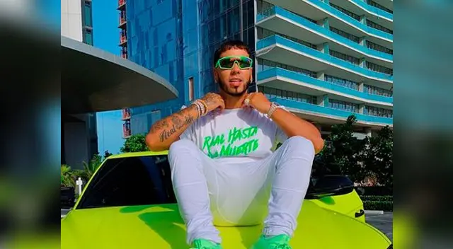 Anuel AA no esperó que seguidores le digan de todo por presumido