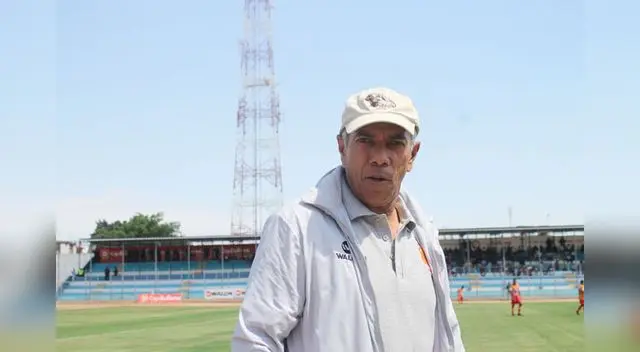 Wilmar Valencia , quiere hablar con los dirigentes y nadie le da cara. FOTO: Mariana Vásquez