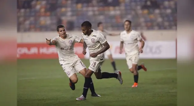 Celebra Universitario su primer gol. FOTO: LIBERO Celebra Universitario su primer gol. FOTO: LIBERO