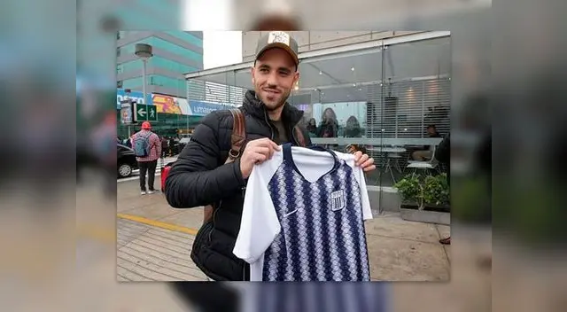 Federico Rodríguez se luce con la camiseta blanquiazul