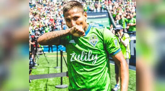 La pulga regresó a lo grande al Seattle La pulga regresó a lo grande al Seattle