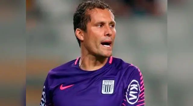 A hija y esposa de Leao Butrón no les gustó nada la broma A hija y esposa de Leao Butrón no les gustó nada la broma