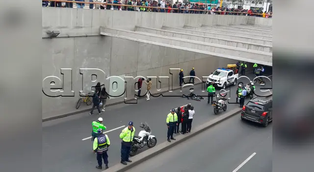 Los Bomberos respondieron a la alarma alrededor de las 3:10 de la tarde Los Bomberos respondieron a la alarma alrededor de las 3:10 de la tarde