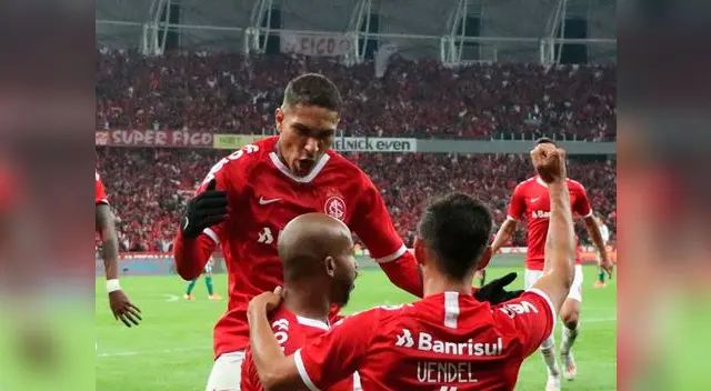 Paolo Guerrero celebra clasificación de Inter a semifinales de la Copa de Brasil Paolo Guerrero celebra clasificación de Inter a semifinales de la Copa de Brasil