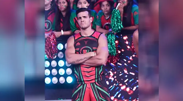 Mario Irivarren no quiere saber nada con los juegos de armar vasos 