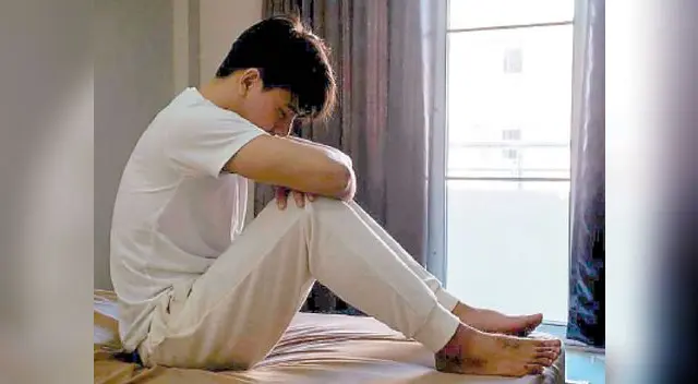 La mayoría de los niños que caminan dormidos comienzan a hacerlo una o dos horas después de entrar al sueño La mayoría de los niños que caminan dormidos comienzan a hacerlo una o dos horas después de entrar al sueño