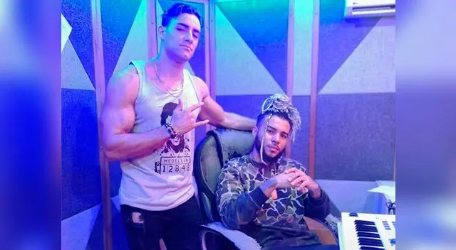 Austin Palao con DJ Gangsta, famoso productor musical colombiano