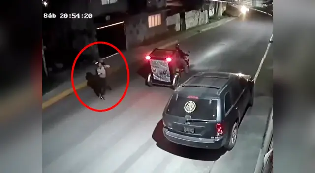 La joven fue interceptada por un sujeto cuando pretendía cruzar la calle La joven fue interceptada por un sujeto cuando pretendía cruzar la calle