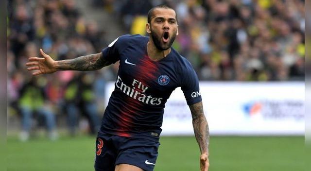 Cobrará Dani Alves 359 mil dólares mensuales en Sao Paulo Cobrará Dani Alves 359 mil dólares mensuales en Sao Paulo