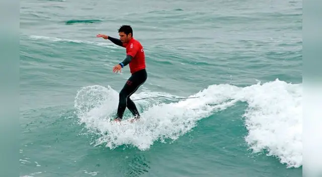 Clemente clasificó a la final del longboard masculino con un puntaje de 15.67 