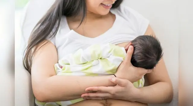 Es cierto que los niños que se alimentan con leche de fórmula suelen dormir un poco más entre cada toma