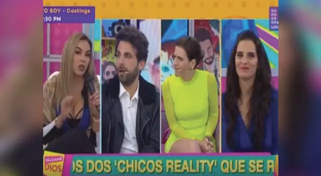 Laura Borlini encara a Aída Martínez