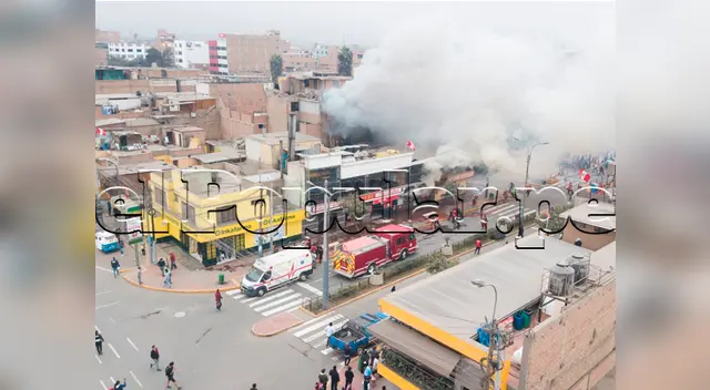 Puente Piedra: Pollería explota y causa conmoción frente a la Municipalidad del distrito Puente Piedra: Pollería explota y causa conmoción frente a la Municipalidad del distrito