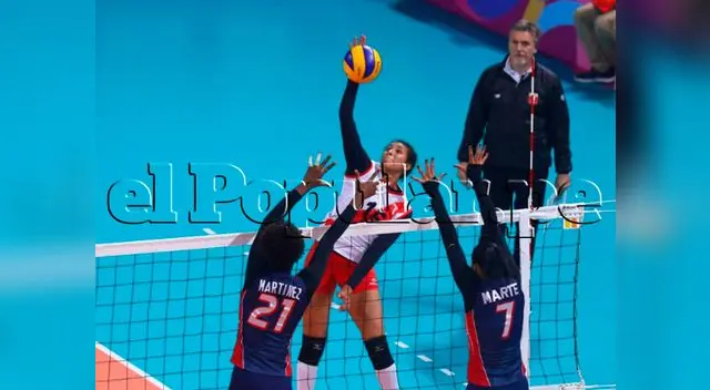 La selección peruana de vóley juega contra República Dominicana