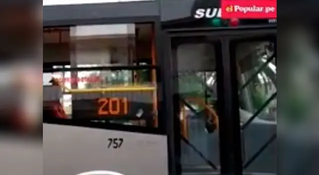 Denunciante informa que le hizo presente a la Municipalidad de Lima, pero no ha recibido respuesta