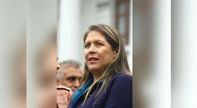 Yeni Vilcatoma llama persecución política tras revelación de contratos de su esposo