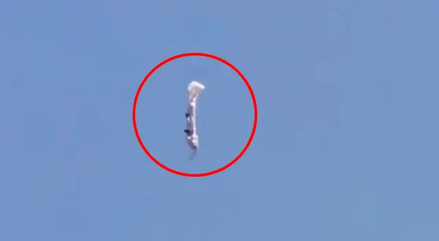 El joven cayó a cientos de metros de altura cuando su paracaídas se enredó