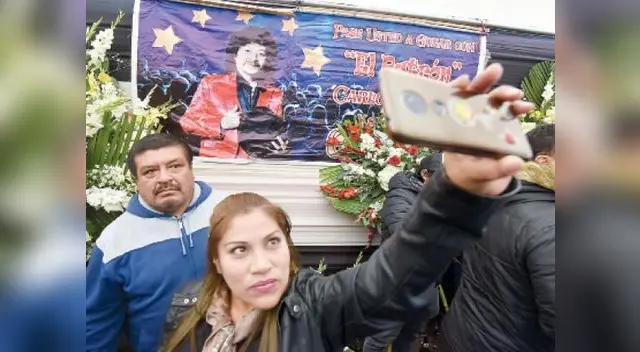 Velatorio de El Patrón de la Cumbia, Carlos Ramírez Centeno se convirtió en tremenda jarana