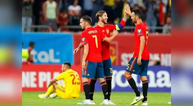 Sergio Ramos anotó el primer gol de España de penal. FOTO: EFE