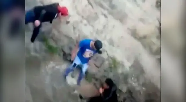 Un joven fue lanzado de una altura de casi 4 metros a un río en Tarma