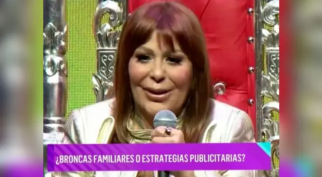 La cantante Alejandra Guzmán fue crítica por el nuevo aspecto de su rostro por el exceso de cirugías La cantante Alejandra Guzmán fue crítica por el nuevo aspecto de su rostro por el exceso de cirugías