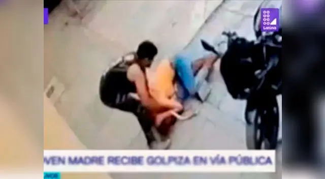Mujer es agredida en plena calle de Los Olivos 