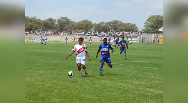 Brackson León, defensa de Atlético Grau señala que el juez Chirinos no le "regalo" el penal Brackson León, defensa de Atlético Grau señala que el juez Chirinos no le "regalo" el penal