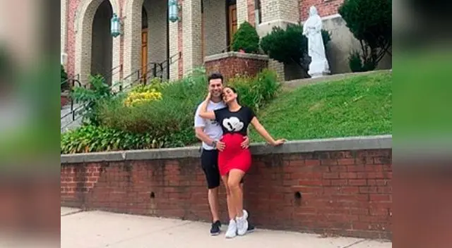 Carlos 'Tomate' Barraza y Vanessa López esperan la llegada de su primer hijo en común Carlos 'Tomate' Barraza y Vanessa López esperan la llegada de su primer hijo en común