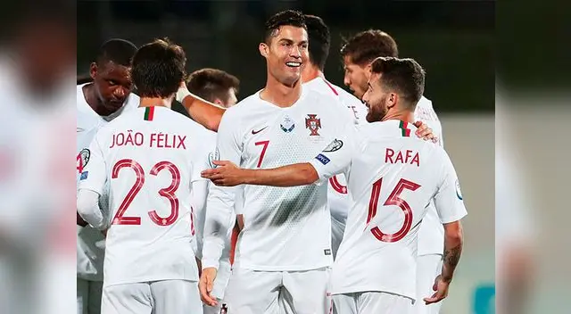 Portugal lucha por llegar a la Eurocopa