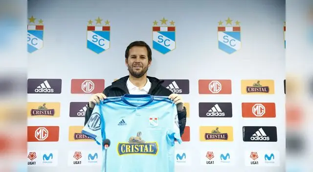 Manuel Barreto fue presentado como nuevo técnico de Sporting Cristal