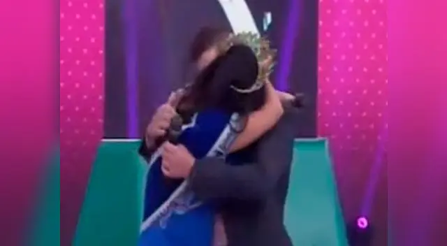 Tula Rodríguez y el actor mexicano Ernesto Laguardia protagonizaron una recordada escena de la telenovela “Quinceañera”