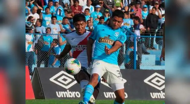 Sigue el minuto a minuto de Municipal vs. Cristal EN VIVO desde Huacho Sigue el minuto a minuto de Municipal vs. Cristal EN VIVO desde Huacho