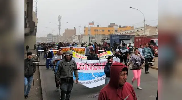Pasajeros son perjudicados